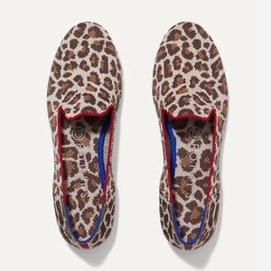 Rothy’s Retired Mocha Spot Print Loafer Size 9